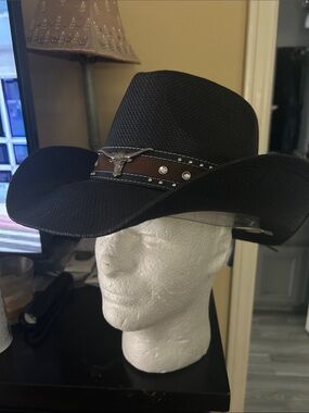 Milani Black Cowboy Western Hat with Brown Studded Band and Silver Steer